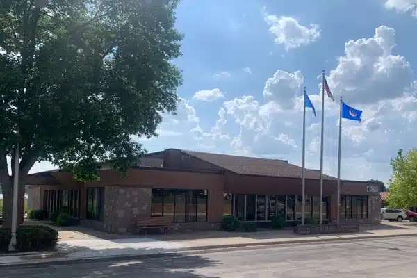 exterior building photo of grand marais state bank's ortonville location